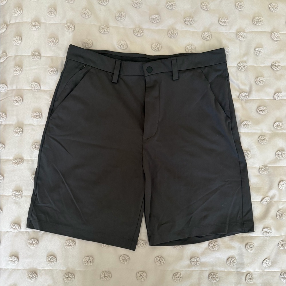 STYLUS Men's Black Athletic Flat-Front Shorts